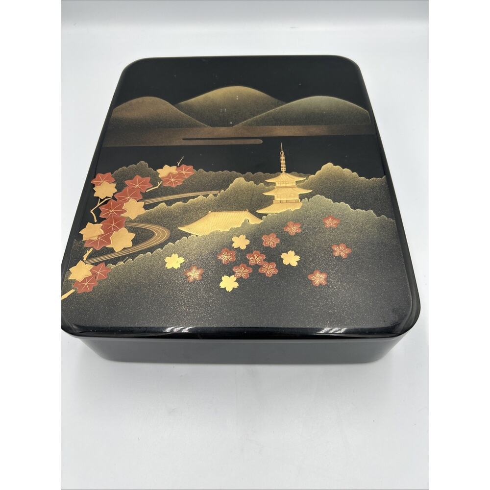 Japanese Lacquerware Bento Box Pagoda Cherry Blossom Scenic Black Gold Trinket